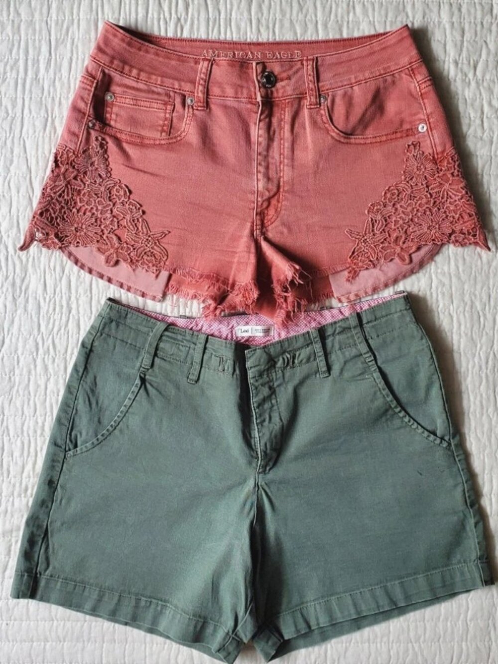 2 SHORTS Size 8 LEE and AMERICAN EAGLE OUTFITTERS OLIVE GREEN and BURNT ORANGE